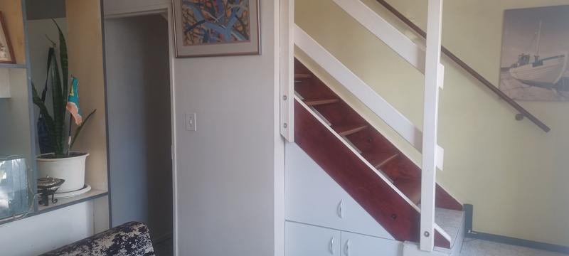 2 Bedroom Property for Sale in Lakeside Western Cape